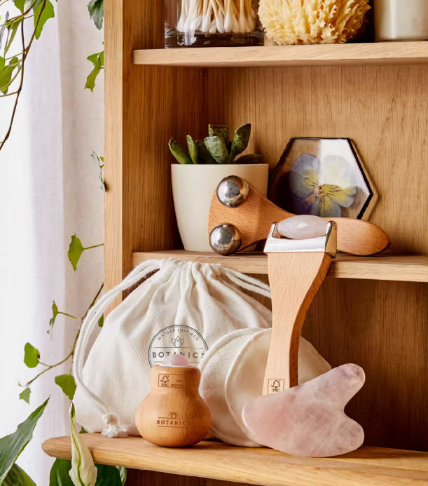 Botanics Rose Quartz Gua Sha
