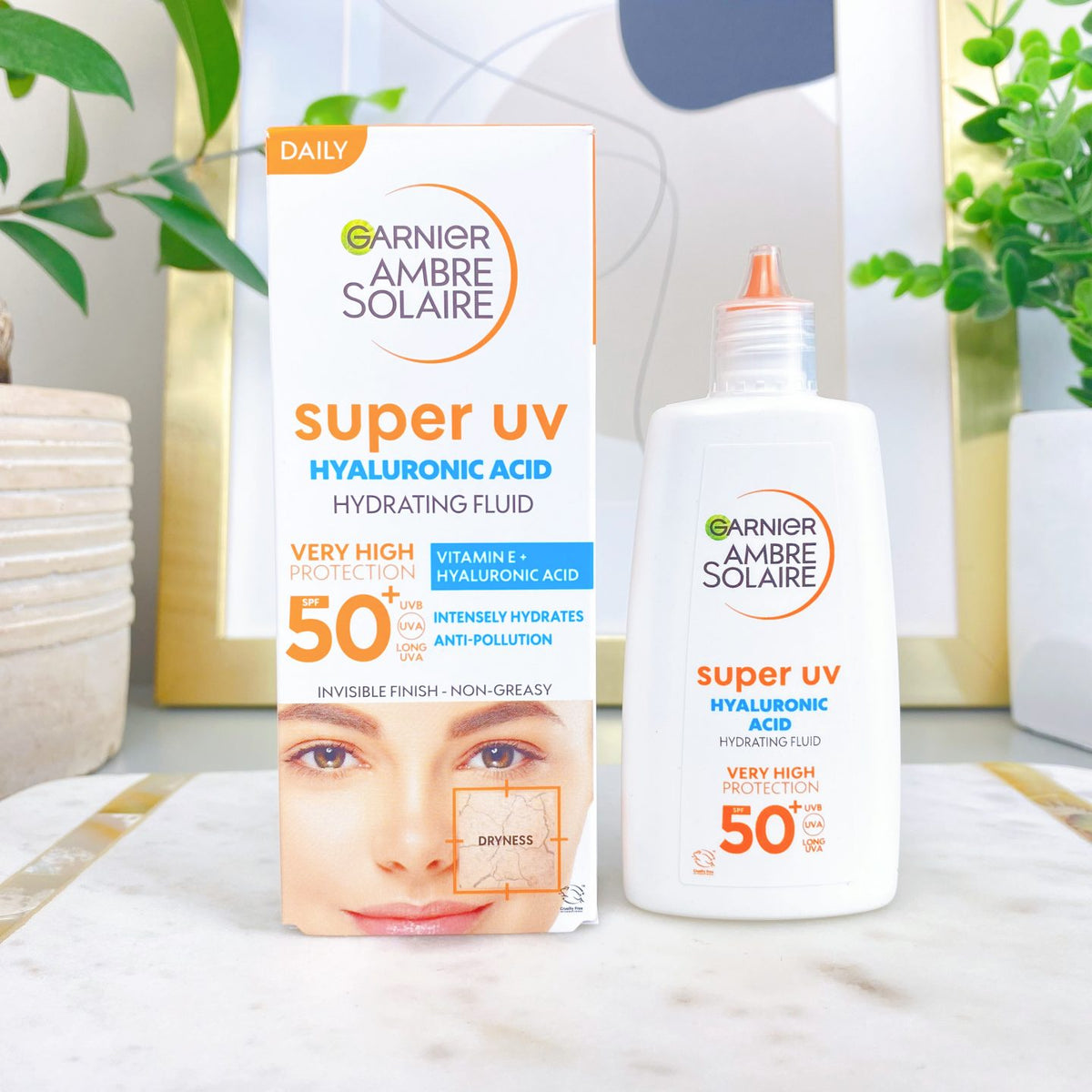 Garnier Super UV Hyaluronic Acid Hydrating Fluid SPF50
